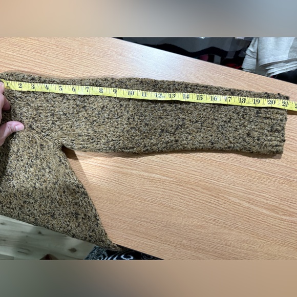 Jones sport Women’s wool blend sweater - Picture 14 of 14